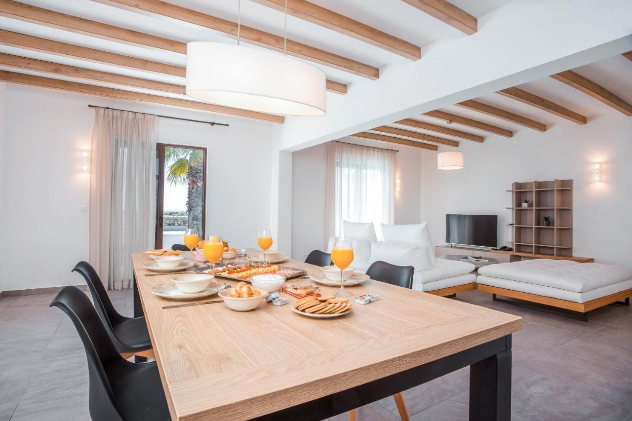 Terra Pietra Luxury Villas & Suites Lardos Buitenkant foto